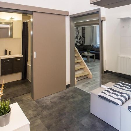 Aradi Apartment บูดาเปสต์ ภายนอก รูปภาพ