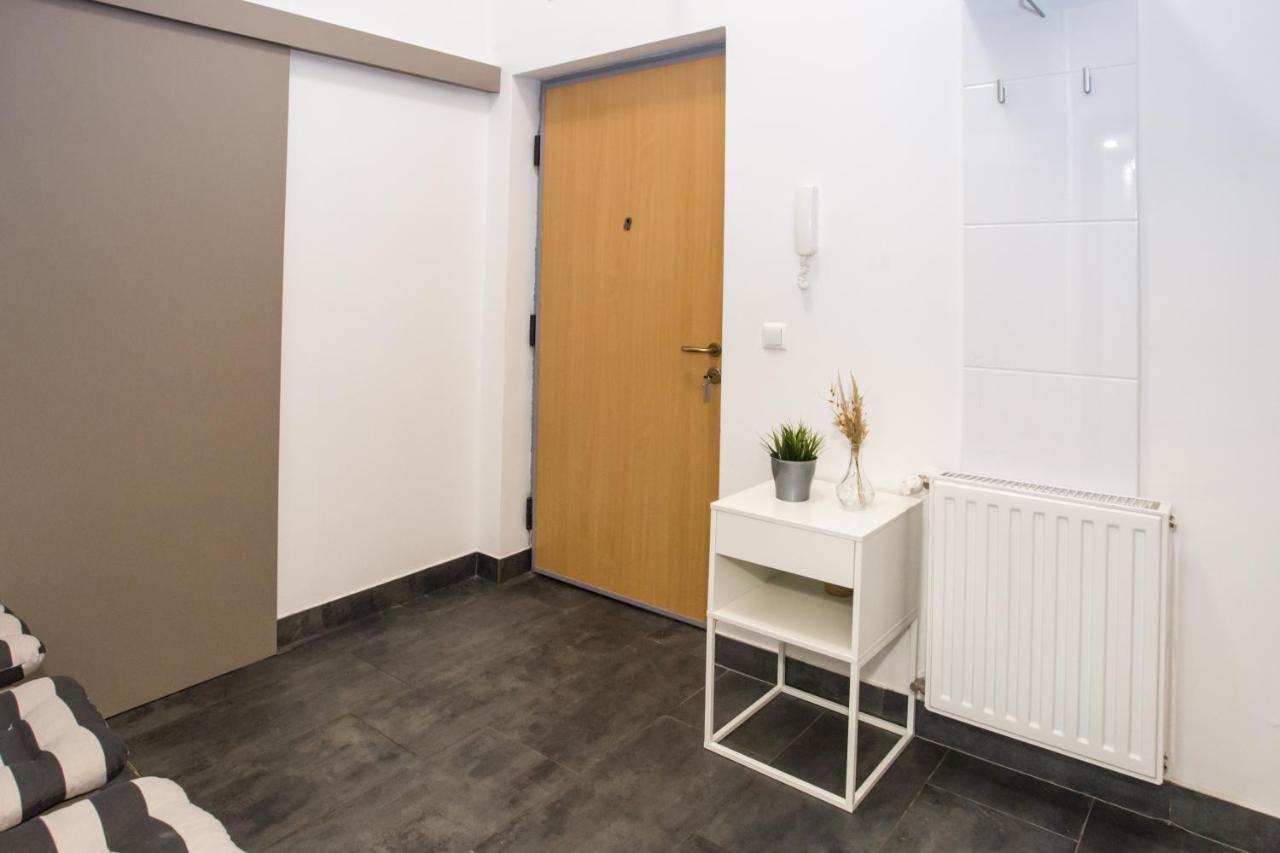 Aradi Apartment บูดาเปสต์ ภายนอก รูปภาพ