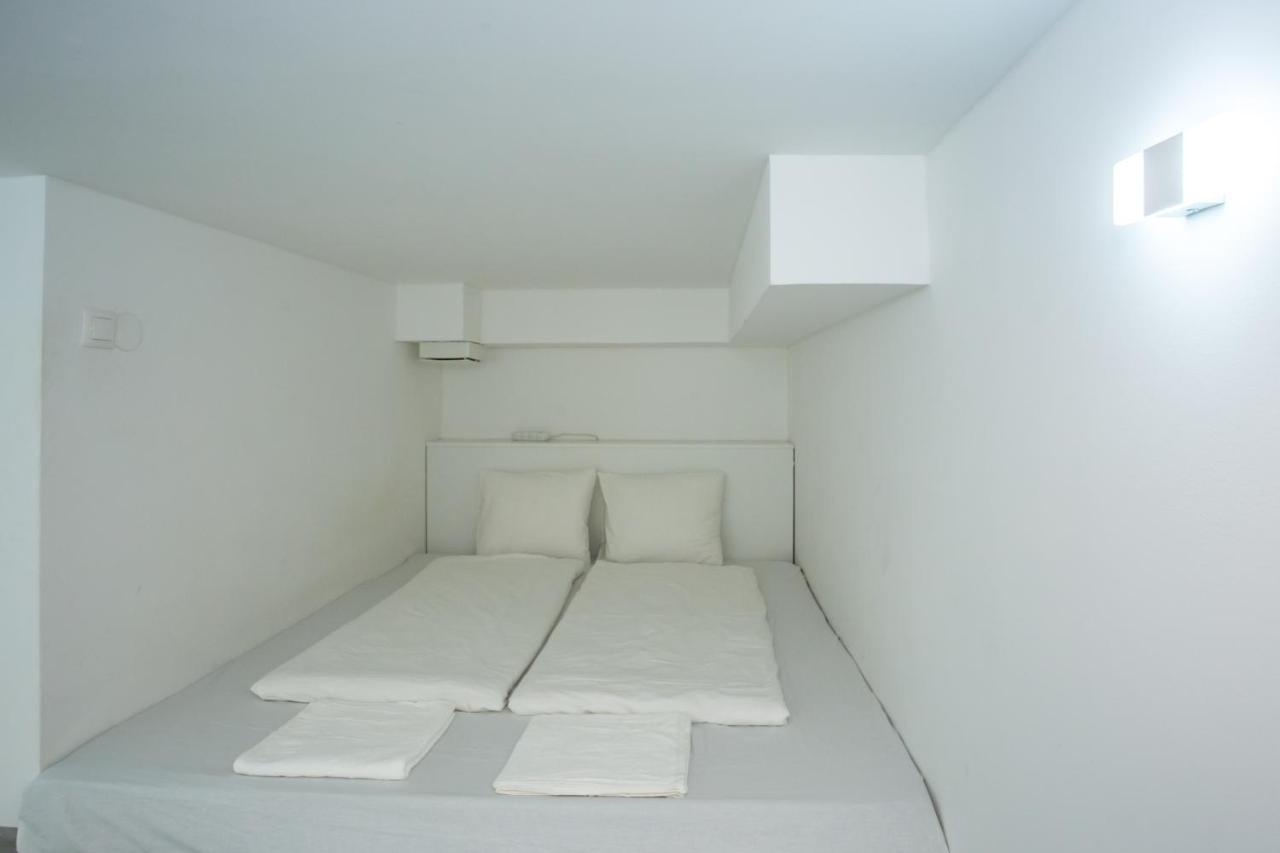 Aradi Apartment บูดาเปสต์ ภายนอก รูปภาพ