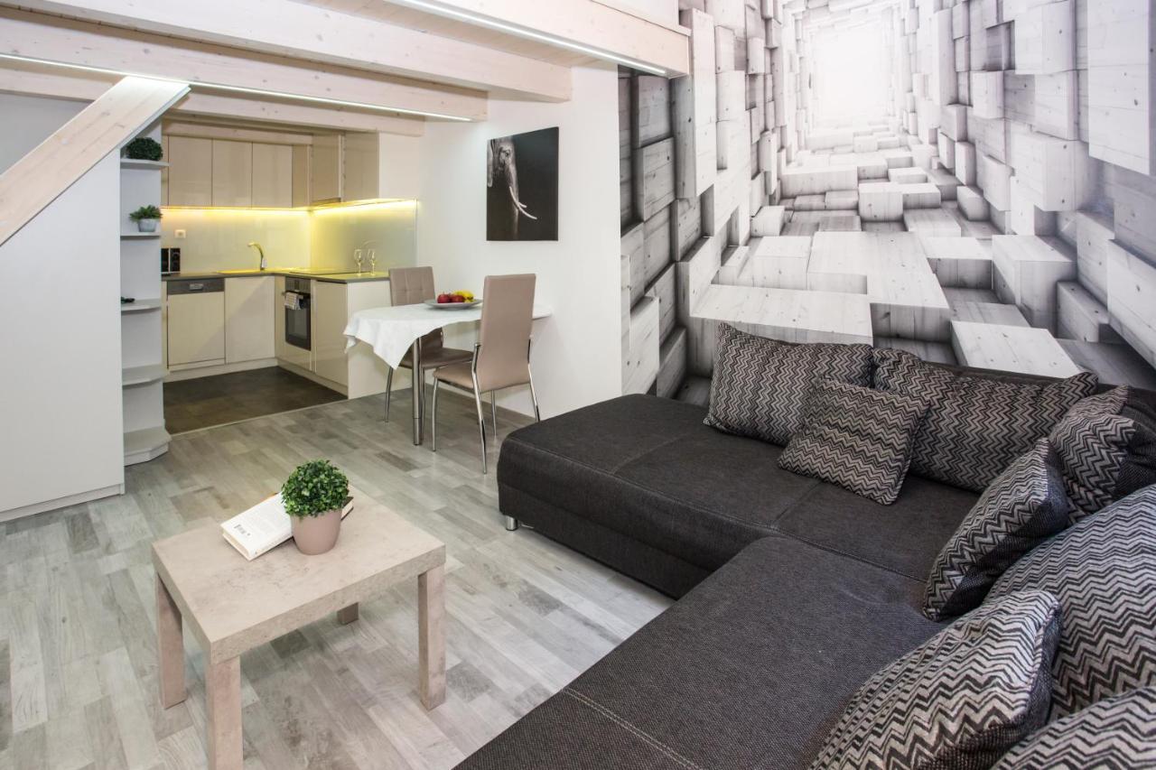 Aradi Apartment บูดาเปสต์ ภายนอก รูปภาพ