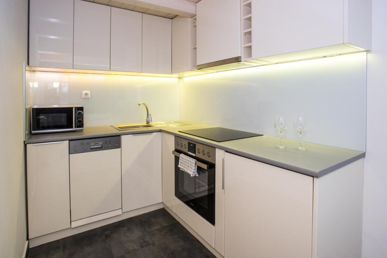 Aradi Apartment บูดาเปสต์ ภายนอก รูปภาพ